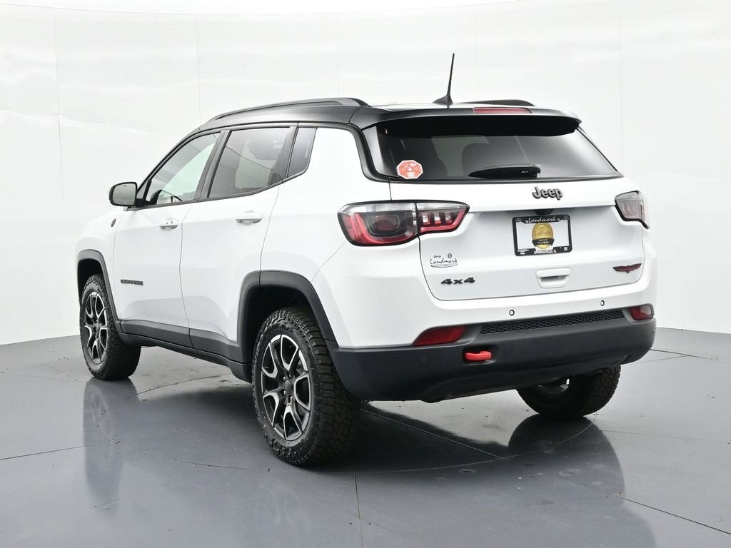 2025 Jeep Compass Trailhawk