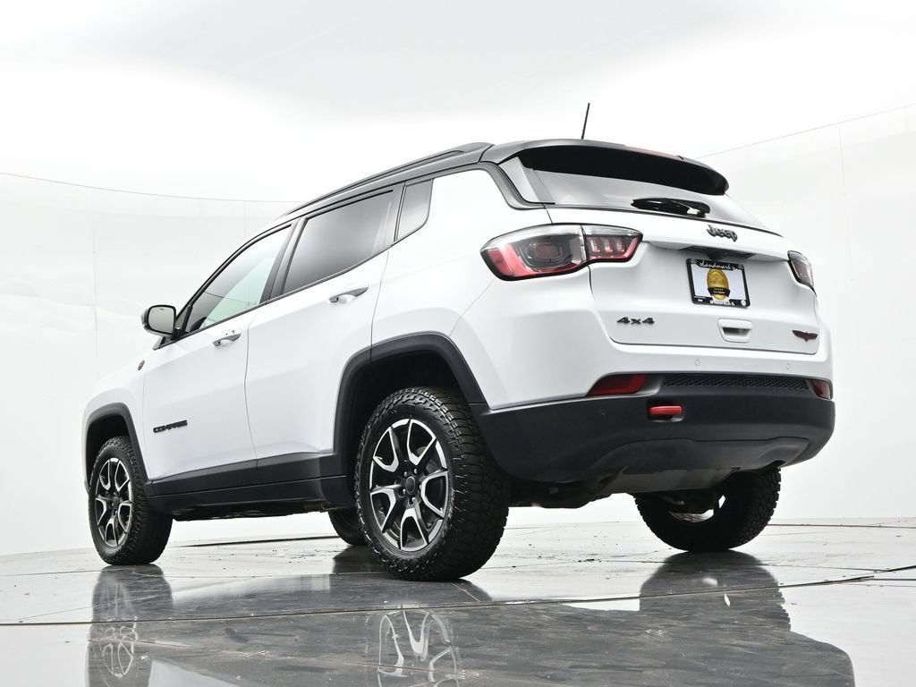 2025 Jeep Compass Trailhawk