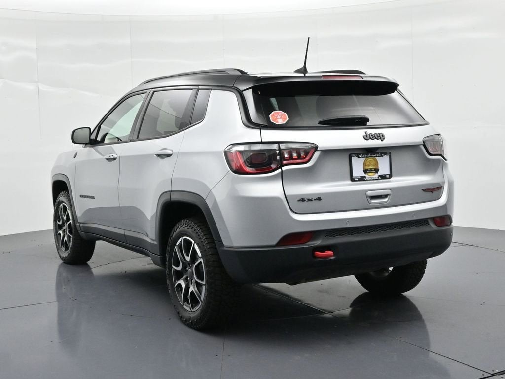 2025 Jeep Compass Trailhawk
