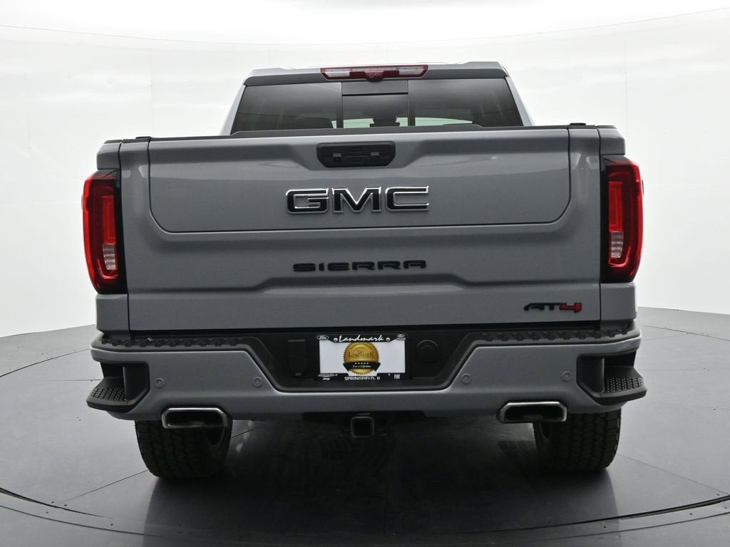 2025 GMC Sierra 1500 AT4