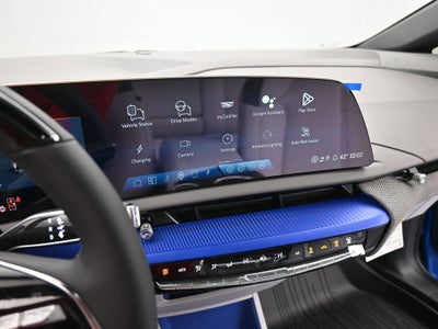 2026 Cadillac OPTIQ Luxury