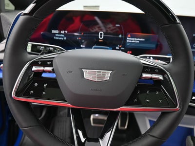 2026 Cadillac OPTIQ Luxury