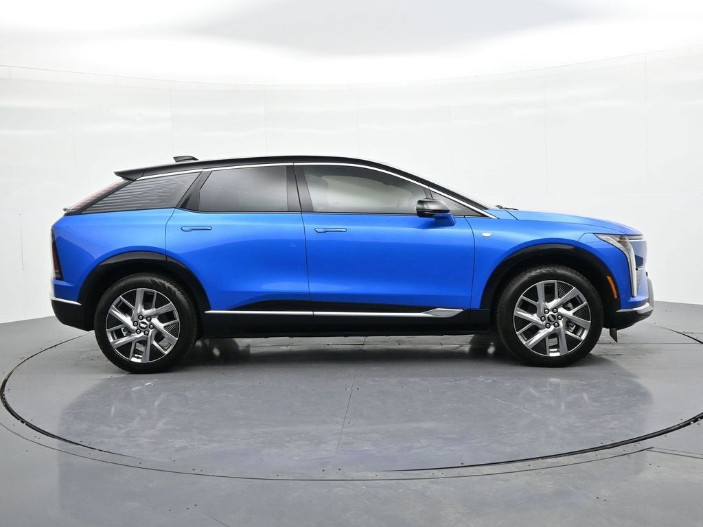 2026 Cadillac OPTIQ Luxury