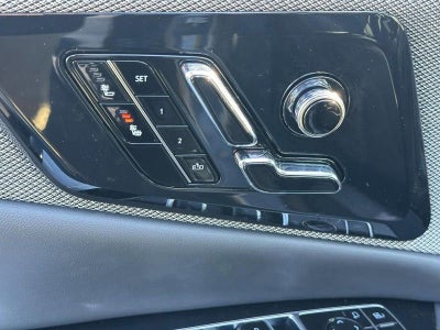 2025 Cadillac OPTIQ Luxury 1