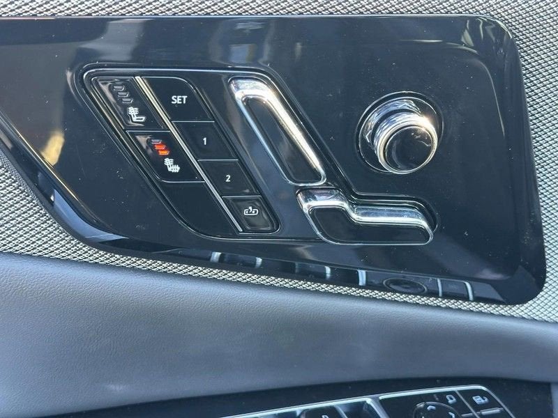 2025 Cadillac OPTIQ Luxury 1