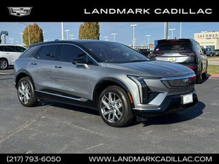 2025 Cadillac OPTIQ Luxury 1