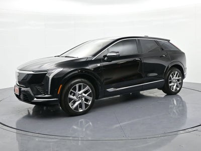 2025 Cadillac OPTIQ Luxury 1