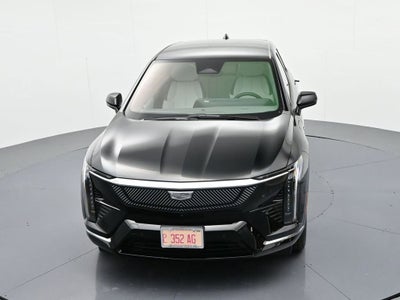 2025 Cadillac OPTIQ Luxury 1