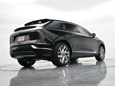 2025 Cadillac OPTIQ Luxury 1