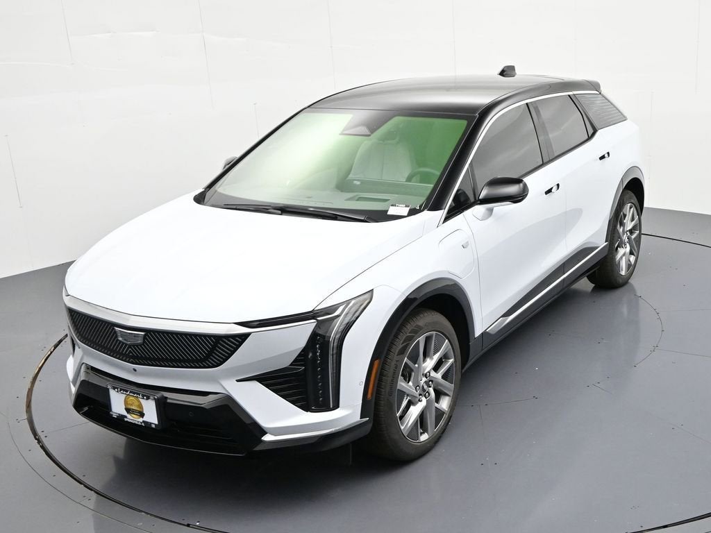 2026 Cadillac OPTIQ Premium Luxury