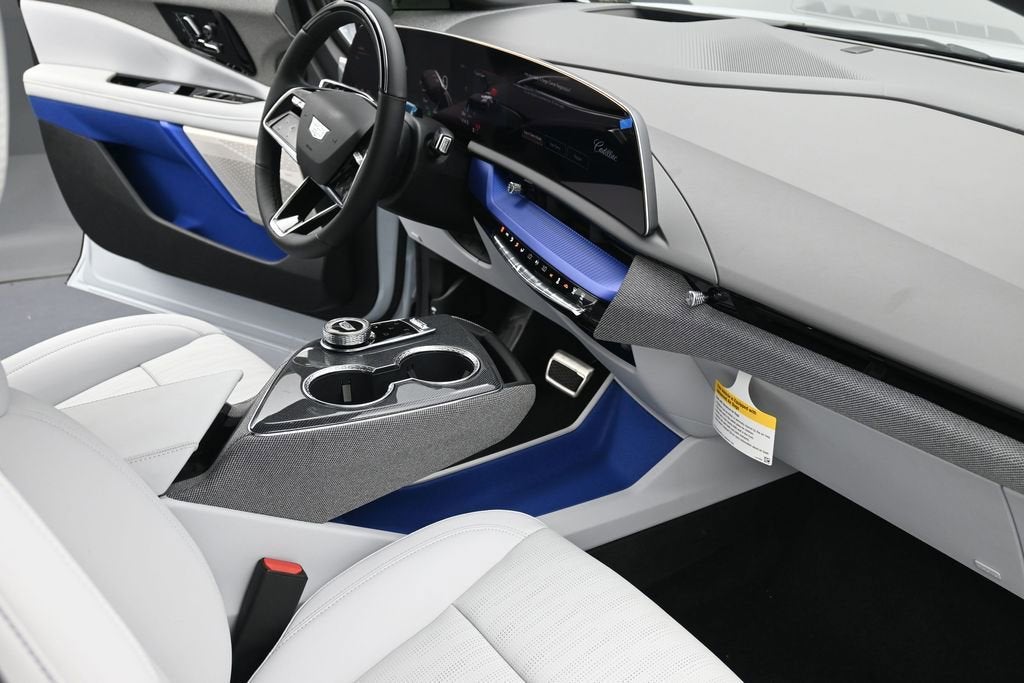2026 Cadillac OPTIQ Premium Luxury