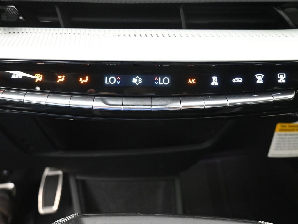 2026 Cadillac OPTIQ Premium Luxury