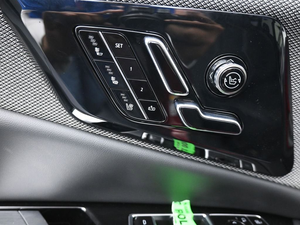 2026 Cadillac OPTIQ Premium Luxury