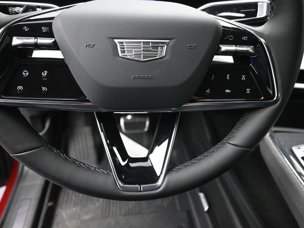 2026 Cadillac OPTIQ Premium Luxury