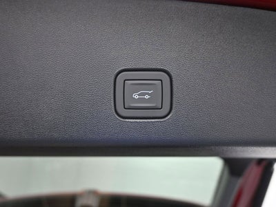 2026 Cadillac OPTIQ Premium Luxury