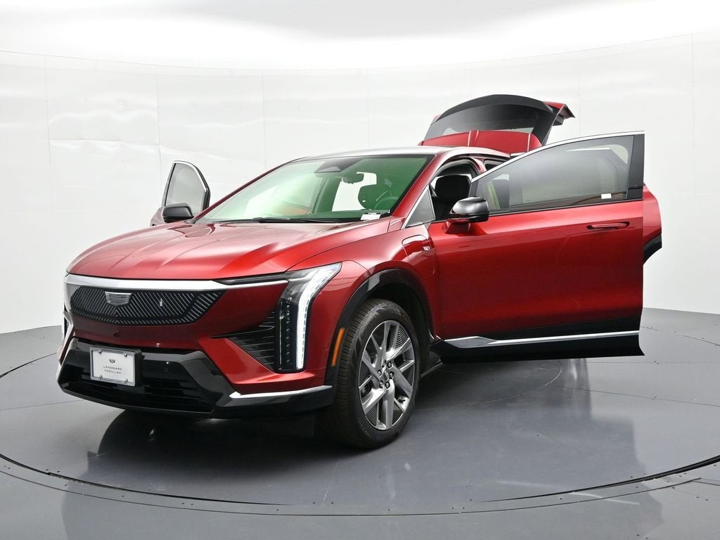 2026 Cadillac OPTIQ Premium Luxury