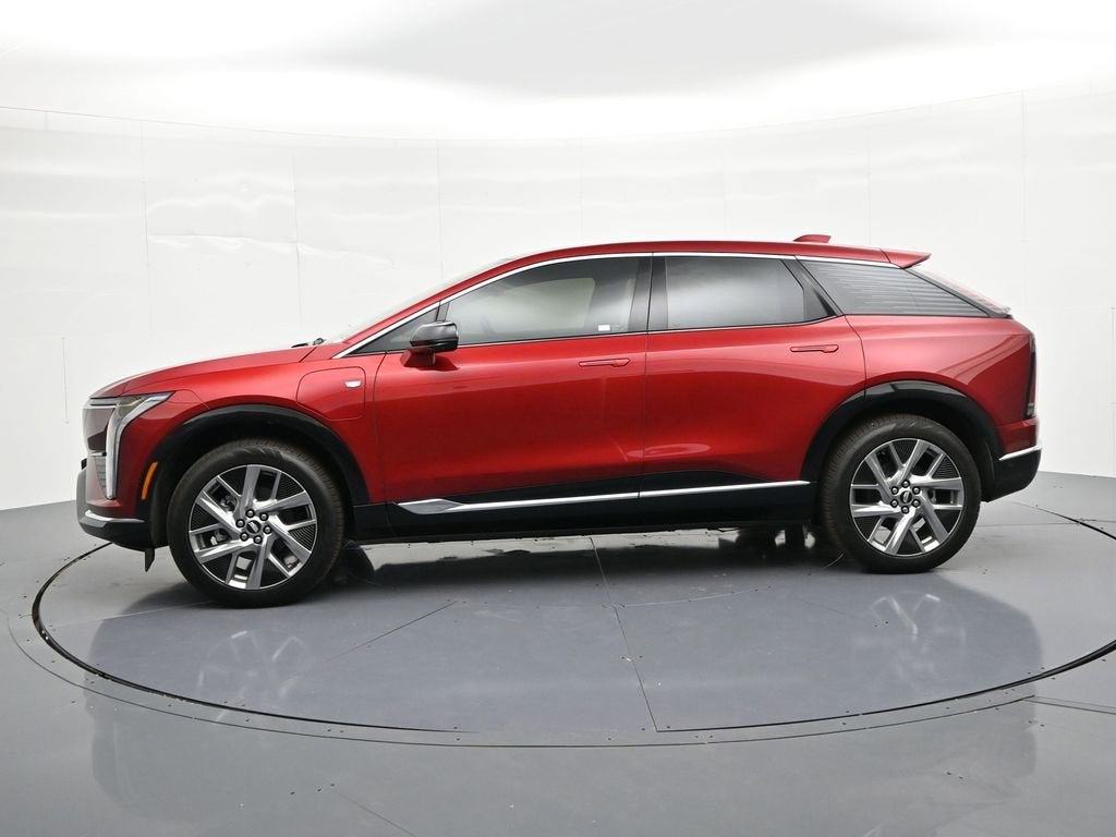 2026 Cadillac OPTIQ Premium Luxury