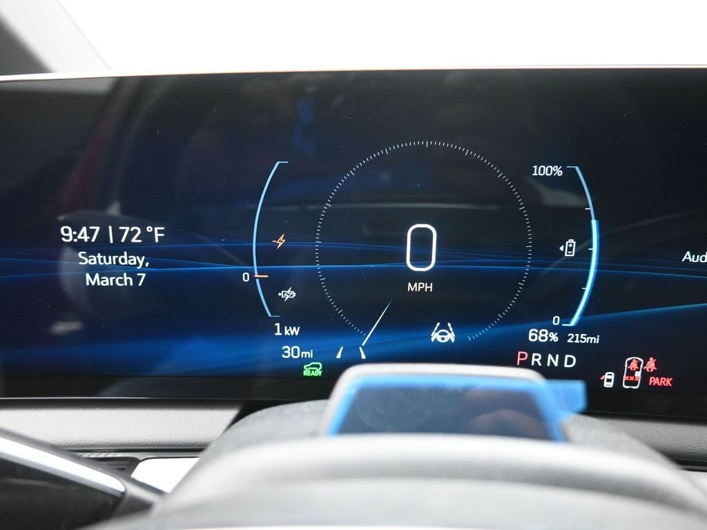 2026 Cadillac OPTIQ Premium Luxury