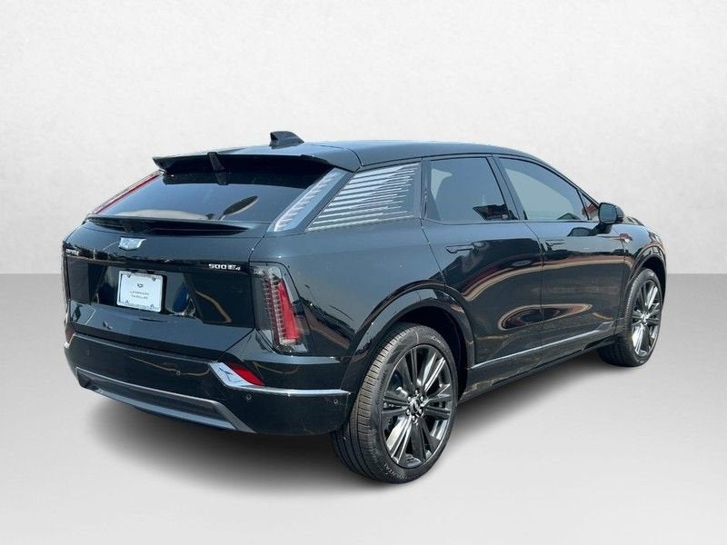 2025 Cadillac OPTIQ Sport 2