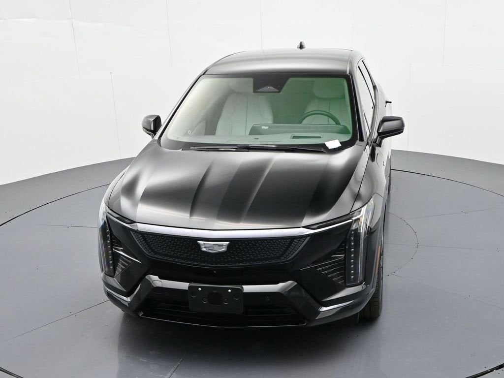2025 Cadillac OPTIQ Sport 2