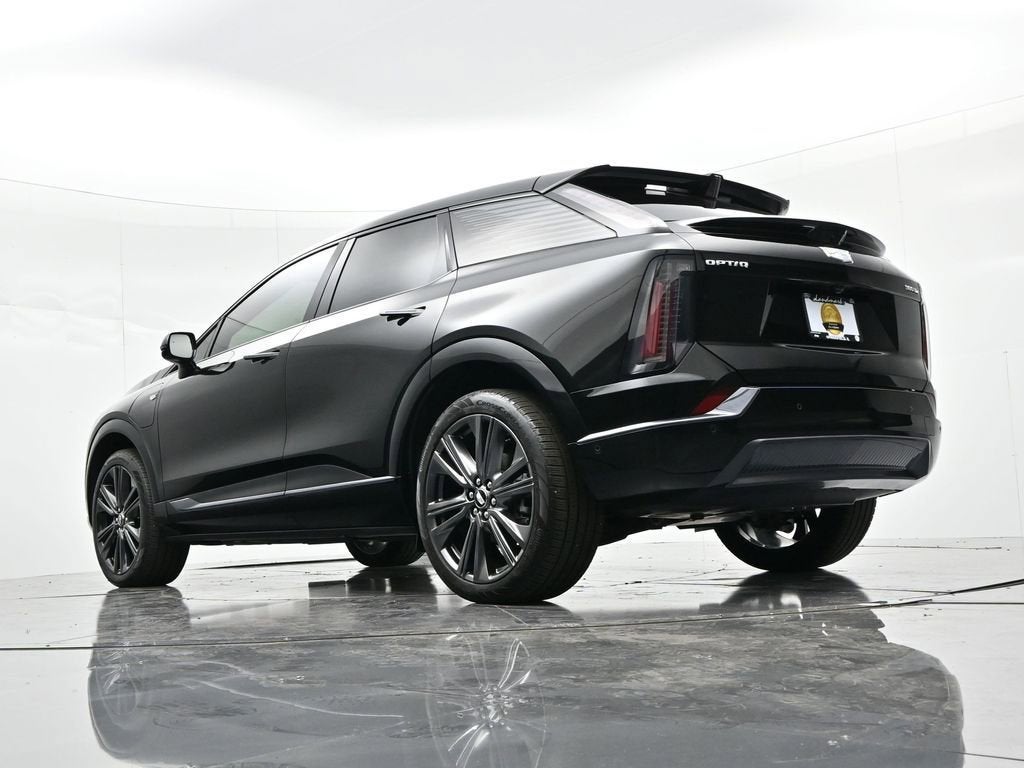 2025 Cadillac OPTIQ Sport 2