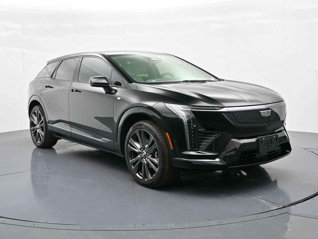 2025 Cadillac OPTIQ Sport 2