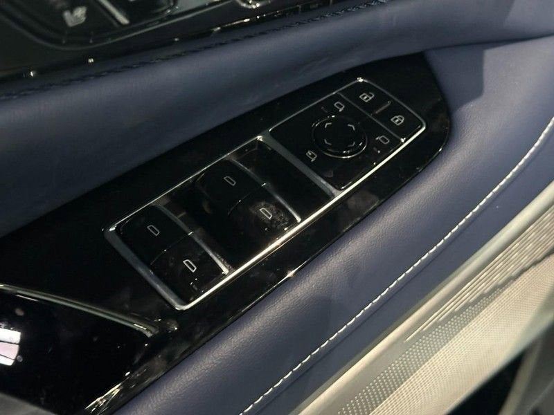 2025 Cadillac OPTIQ Sport 2