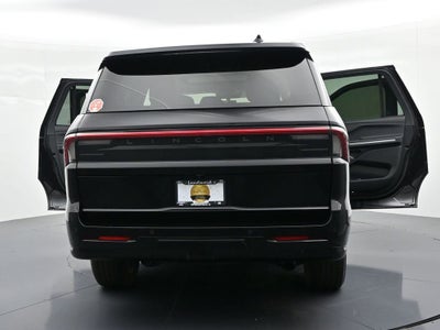 2025 Lincoln Navigator L Reserve