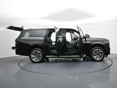 2025 Lincoln Navigator L Reserve