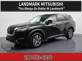 2025 Nissan Pathfinder SL