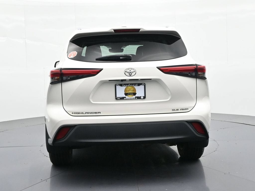 2021 Toyota Highlander XLE