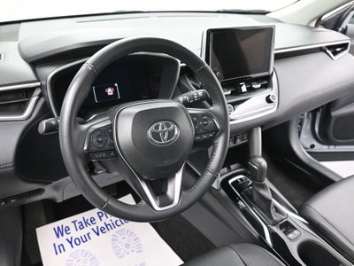 2024 Toyota Corolla Cross XLE