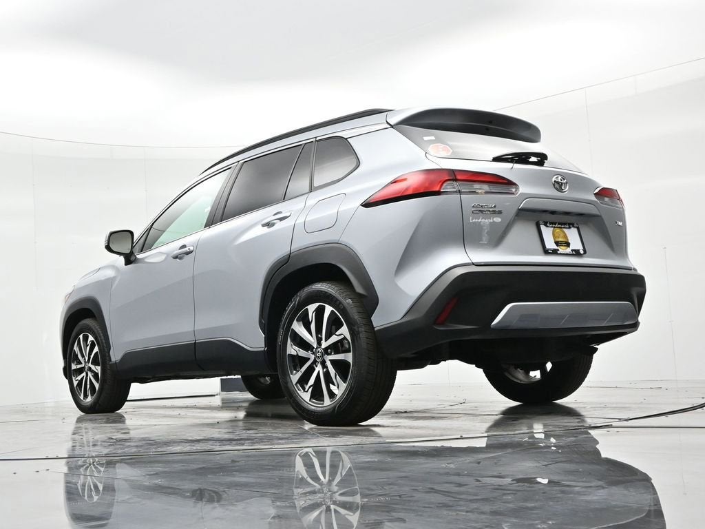 2024 Toyota Corolla Cross XLE