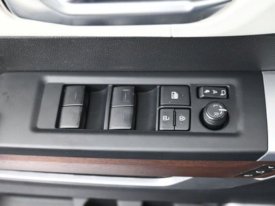 2023 Toyota Sequoia SR5