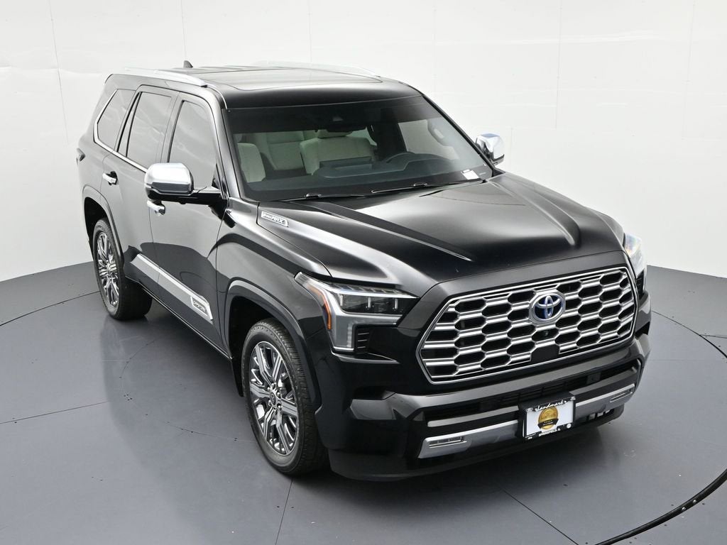 2023 Toyota Sequoia SR5