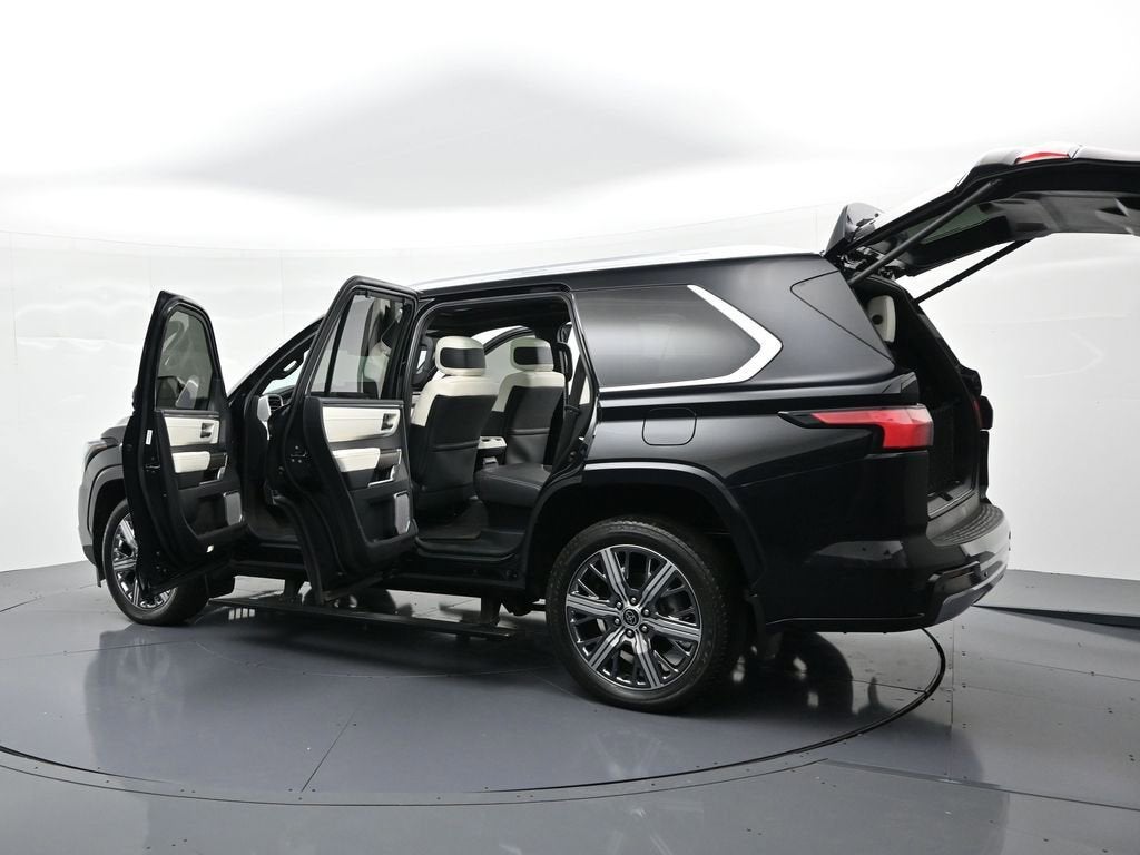 2023 Toyota Sequoia SR5