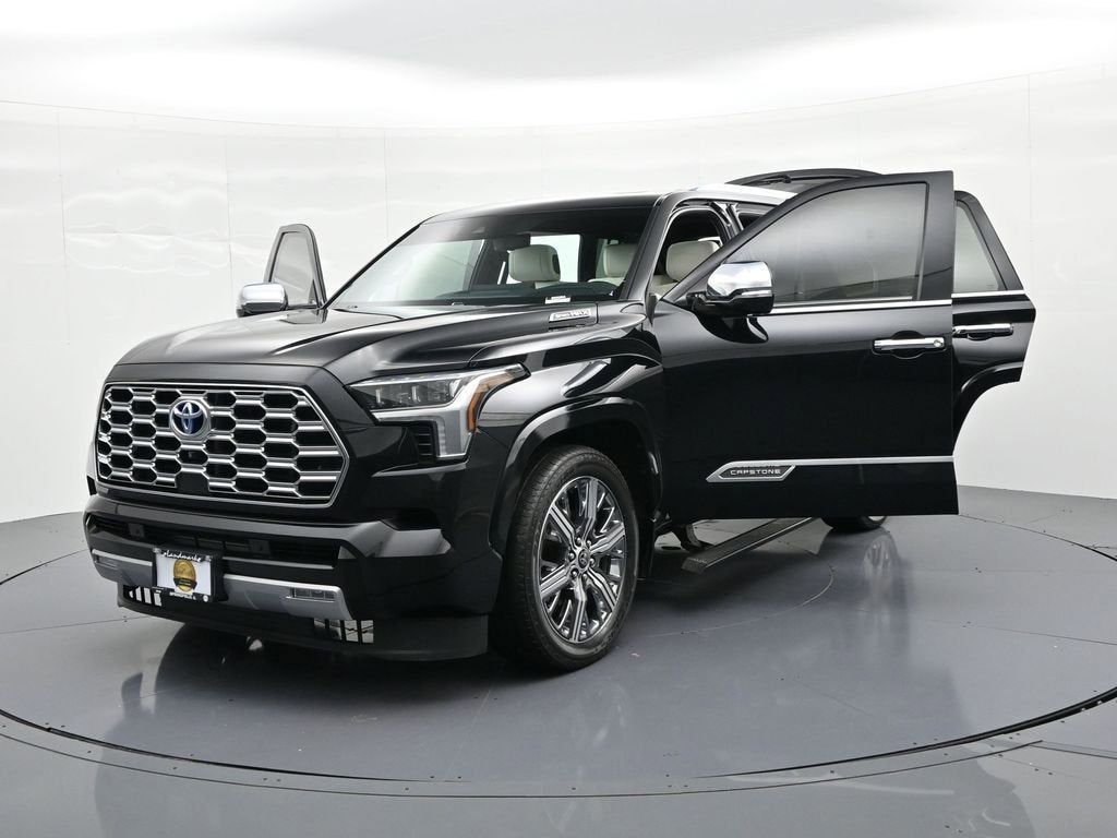 2023 Toyota Sequoia SR5