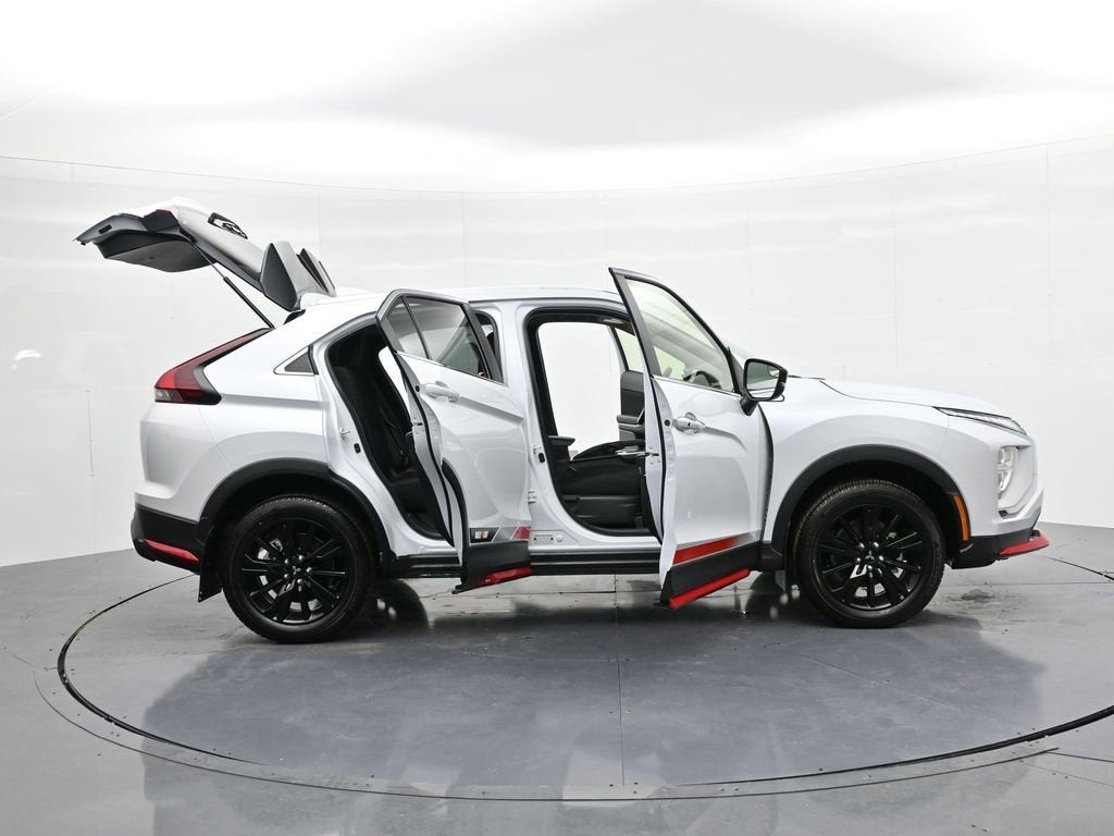 2024 Mitsubishi Eclipse Cross LE
