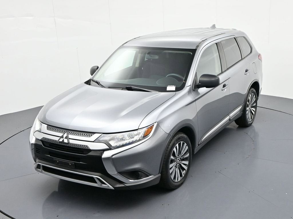 2020 Mitsubishi Outlander ES