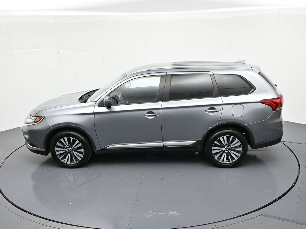 2020 Mitsubishi Outlander ES