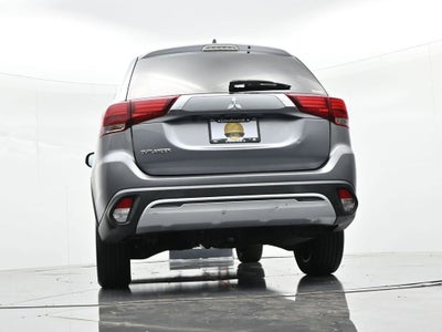 2020 Mitsubishi Outlander ES