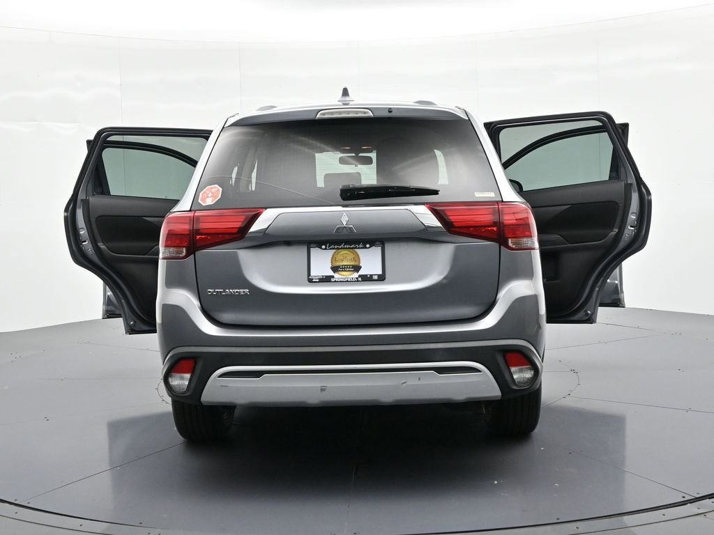 2020 Mitsubishi Outlander ES