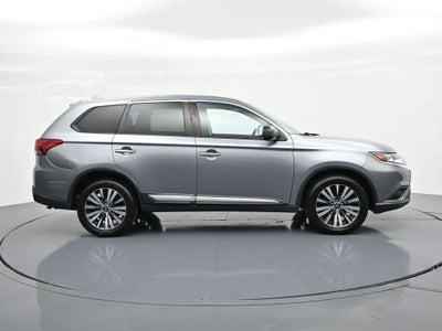 2020 Mitsubishi Outlander ES