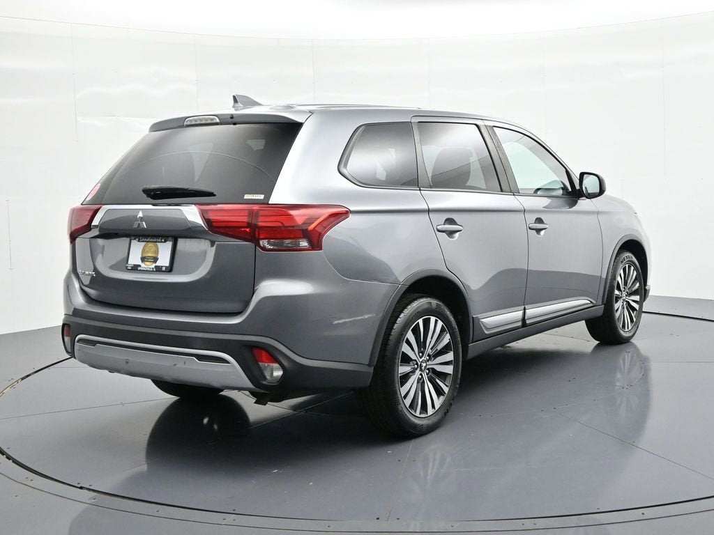 2020 Mitsubishi Outlander ES