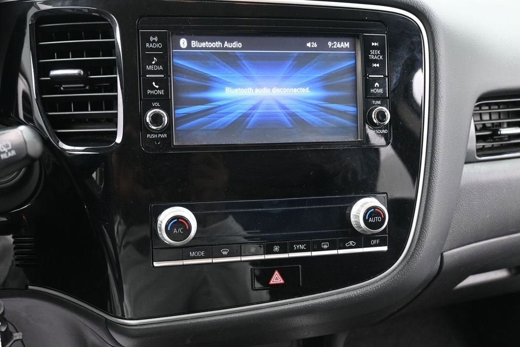 2020 Mitsubishi Outlander ES