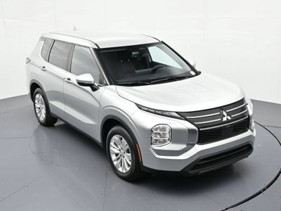 2025 Mitsubishi Outlander ES