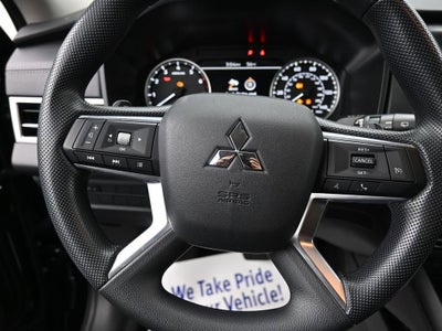 2024 Mitsubishi Outlander ES