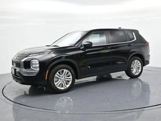 2024 Mitsubishi Outlander ES