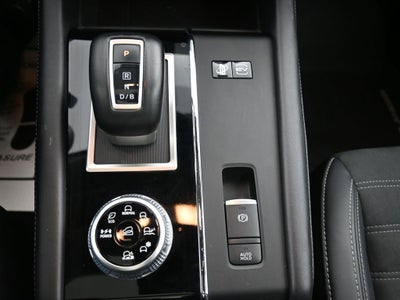 2024 Mitsubishi Outlander Plug-In Hybrid SE