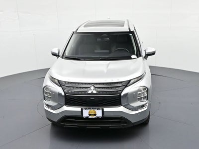 2024 Mitsubishi Outlander Plug-In Hybrid SE